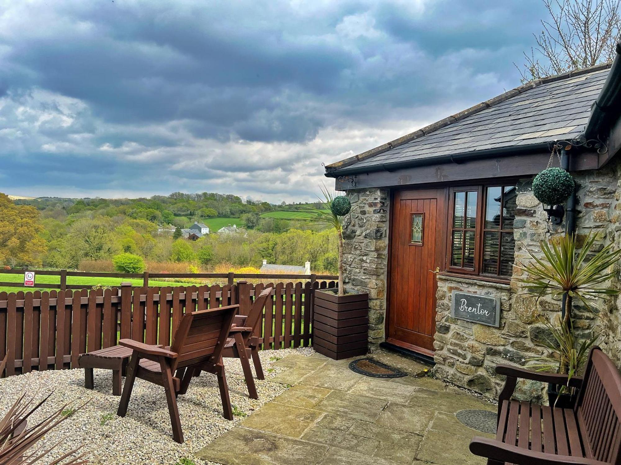 The Mary Tavy Inn Marytavy Exterior photo